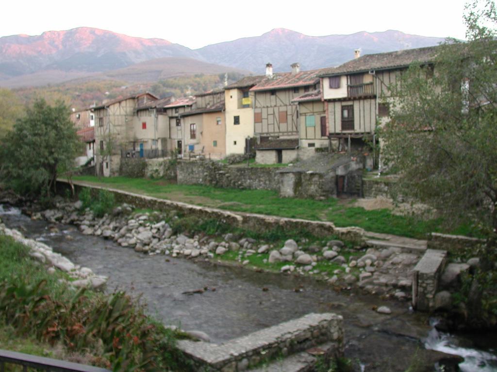 Albergue Turistico Valle Del Ambroz Hervás Exteriér fotografie